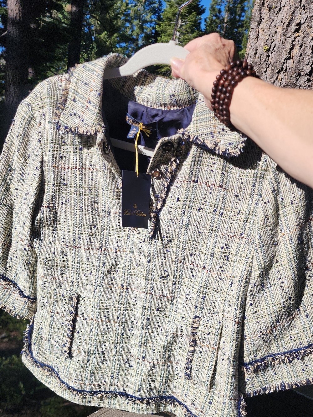 Brand NWT! Brooks Brothers Tweed Jacket in Cream with Navy Trim